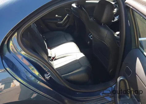 2021 Mercedes-Benz A 220 4Matic из США, поврежденный, VIN W1K3G4FB5MJ283395